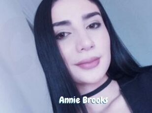 Annie_Brooks