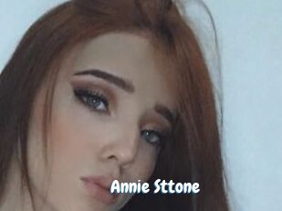 Annie_Sttone