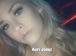 Auri_Jones