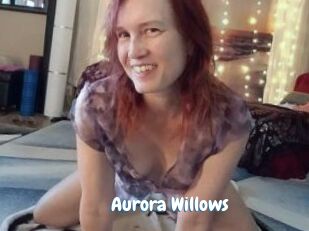 Aurora_Willows