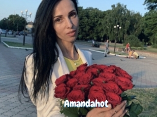 Amandahot