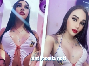 Anthonella_hot1