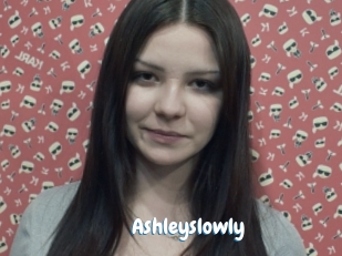 ashleyslowly Coquine Avenue