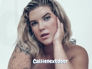 Cassienextdoor