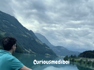 Curiousmediboi