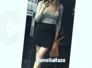DaniellaHaze Coquine Avenue