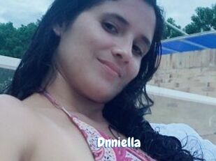 Dnniella