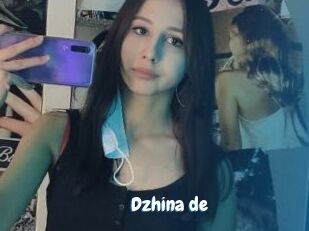 Dzhina_de