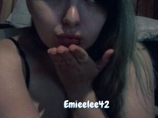 Emieelee42