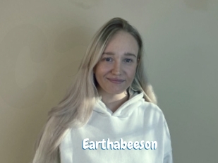 Earthabeeson