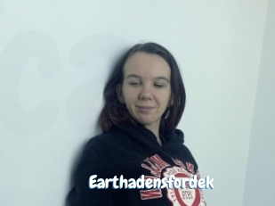 Earthadensfordek