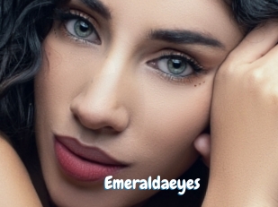 Emeraldaeyes