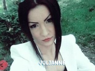 JULIANNE_