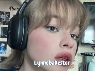 lynneballester Coquine Avenue
