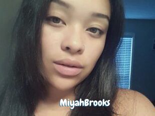 Miyah_Brooks