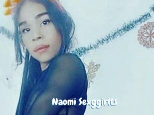 Naomi_Sexggirlts