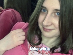 Nika_white