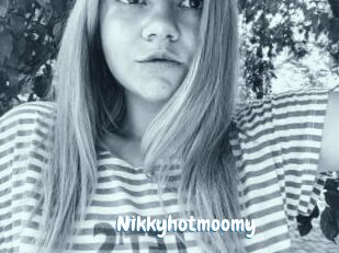 Nikkyhotmoomy