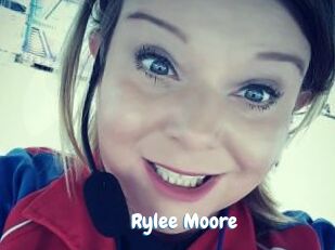 Rylee_Moore