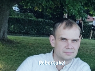 Robertuke1