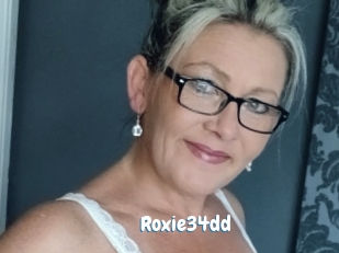 Roxie34dd