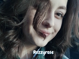 Rozzyrose