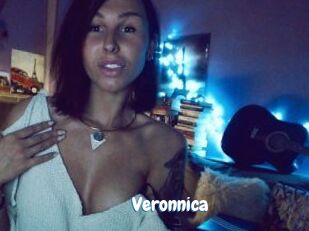 Veronnica