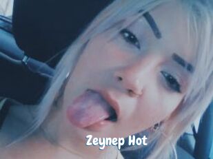 Zeynep_Hot