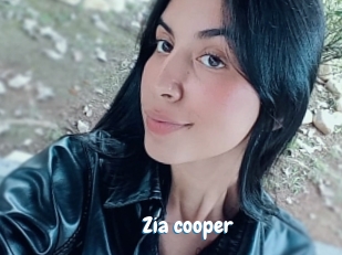 Zia_cooper